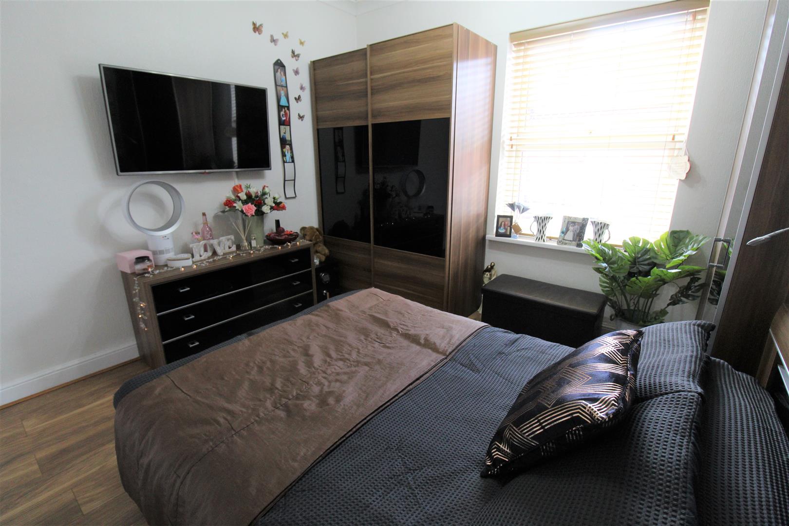 Ruxley Road, Bucknall, Stoke-On-Trent